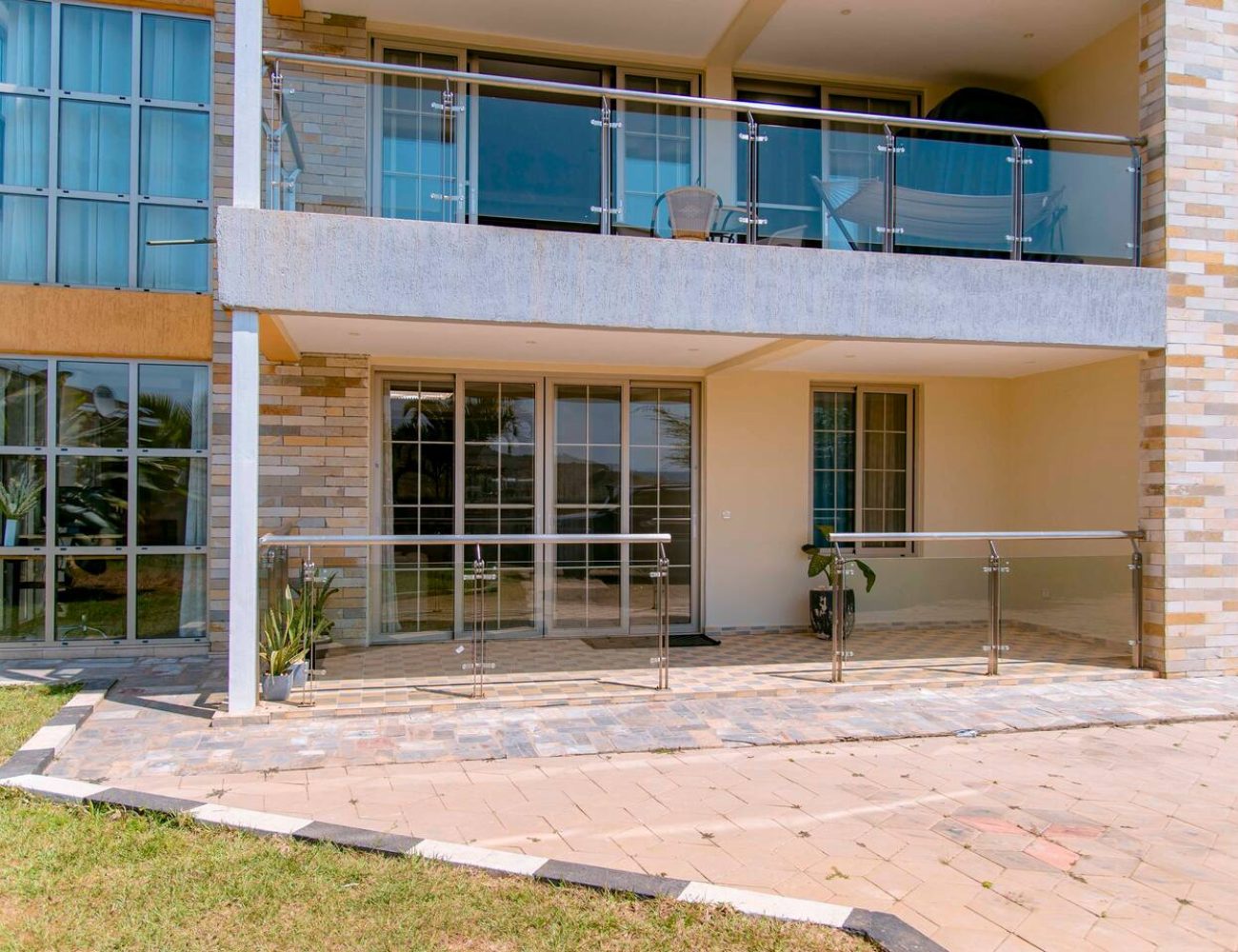 2Bedrooms ,2 Baths 4person Cosy, Comfy and Spacious Flat